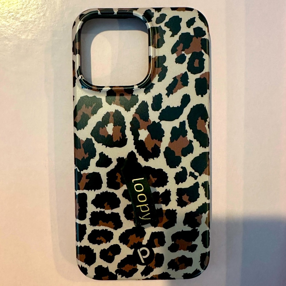Leopard Loopy for iPhone 14 Pro Max